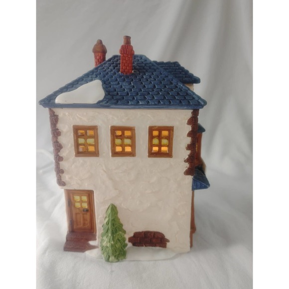 Dept 56 "Walpole Tailors" Dickens Village #5926-9 - Picture 4 of 8